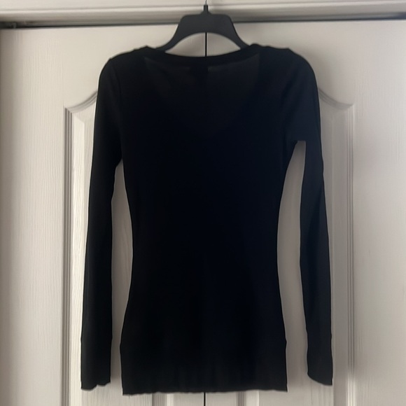 MOSSIMO Supply Co long sleeve shirt. - Picture 2 of 9